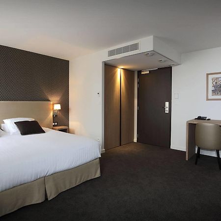 De La Nivelle Hotel แซ็ง-เป-ซูร์-นีแวล ภายนอก รูปภาพ